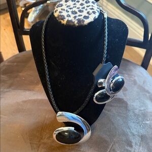 Elegant Silver and Black Jewelry Set necklace and earrings NWOT